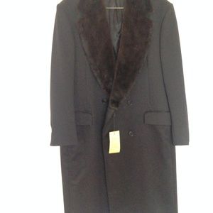 Harve' Bernard Over Coat Mink Collar